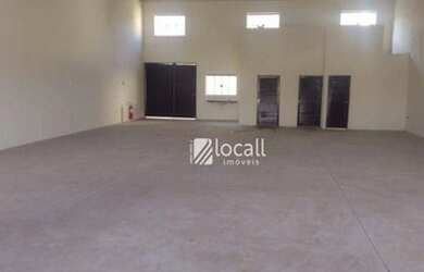 Imagem: O depósito possui 255m² de Área e está localizado em Parque