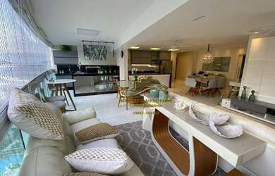 Imagem: O apartamento possui 3 Dormitórios, 5 Banheiros, 2 Vagas na