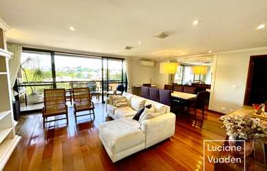 Imagem: O apartamento possui 3 Dormitórios, 5 Banheiros, 3 Vagas na