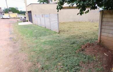 Imagem: O terreno possui 330m² de Área e está localizado em Jardim