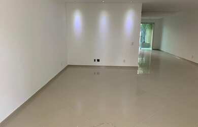 Imagem 9: Casa de luxo na Ilha do Governador, Jardim Guanabara RJ