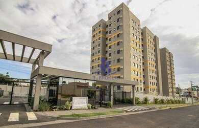 Imagem: O apartamento possui 2 Dormitórios, 1 Banheiro, 1 Vaga na garagem