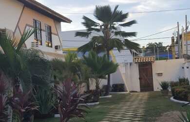 Imagem: A casa em condomínio possui 3 Dormitórios, 2 Banheiros, 1