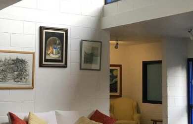 Imagem: A casa em condomínio possui 4 Dormitórios, 4 Banheiros, 2