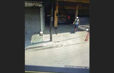 Imagem 2: Casa na penha. 1 Banheiroe2 Dormitórios