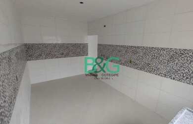 Imagem: A casa possui 2 Dormitórios, 1 Banheiro, 3 Vagas na garagem