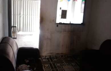 Imagem 3: Vendo urgente casa de 50 mil por 28 mil duvido ver e nao quere