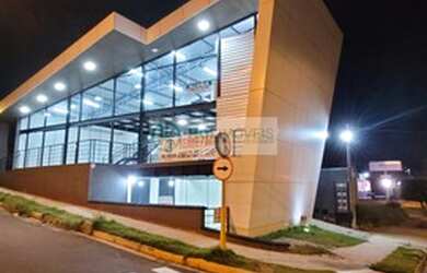 Imagem: O depósito possui 5 Vagas na garagem, 415m² de Área, Imóvel