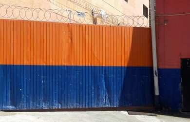 Imagem: O depósito possui 5 Vagas na garagem, 2.800m² de Área e