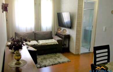 Imagem: O apartamento possui 2 Dormitórios, 1 Banheiro, 1 Vaga na garagem