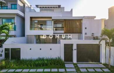 Imagem: A casa em condomínio possui 3 Dormitórios, 5 Banheiros, 2