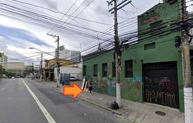 Imagem: O depósito possui 980m² de Área e está localizado em Pinheiros