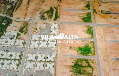 Imagem: O terreno possui 108m² de Área e está localizado em Estados