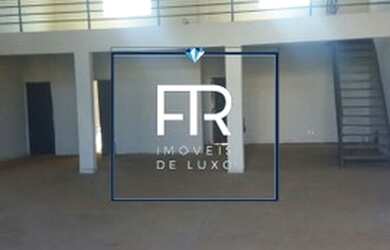 Imagem: O depósito possui 2 Vagas na garagem, 260m² de Área e está