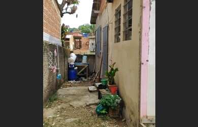 Imagem 2: Vende-se ou troca essa casa por uma em cruzeiro do sul