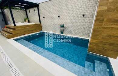 Imagem: A casa em condomínio possui 4 Dormitórios, 5 Banheiros, 4