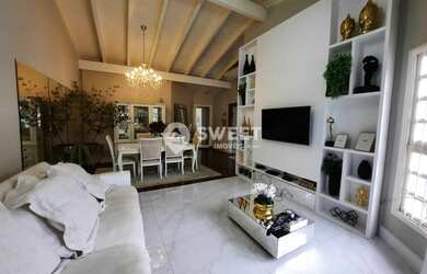 Imagem 2: Casa Alto Padrão. Piscina, Churrasqueira, Área de serviçoe240m² de...