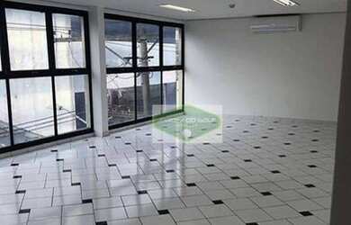 Imagem: O depósito possui 60m² de Área e está localizado em Santo