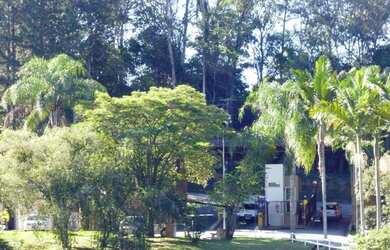 Imagem: O terreno possui 1.500m² de Área e está localizado em Ville