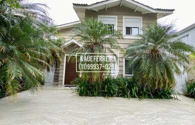 Imagem 1: Casa no Butantã nobre. Piscina, Varanda, 380m² de Áreae4 Vagas na garagem