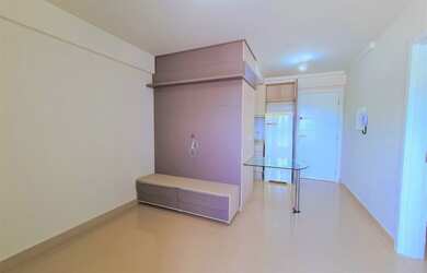 Imagem: O apartamento possui 1 Dormitório, 1 Banheiro, 2 Vagas na garagem