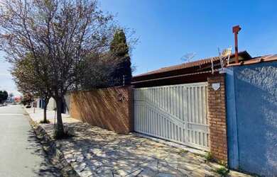 Imagem 9: Linda Casa com piscina De R$ 700.000 por R$ 350.000