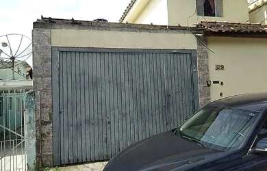 Imagem: A casa possui 2 Dormitórios, 2 Banheiros, 1 Vaga na garagem