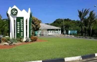 Imagem: A casa em condomínio possui 4 Dormitórios, 3 Banheiros, 2