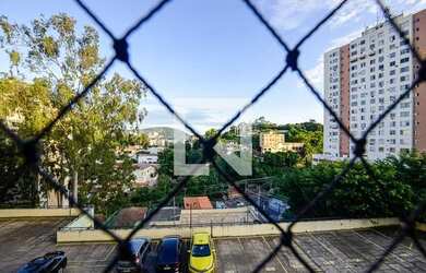 Imagem 4: Apartamento para Aluguel - Ingá, 2 Quartos, 94 m2