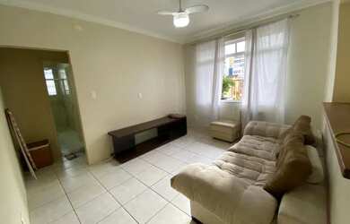 Imagem: O apartamento possui 1 Dormitório, 1 Banheiro, 1 Vaga na garagem