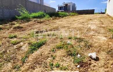 Imagem: O terreno possui 461m² de Área e Imóvel novo e está localizado