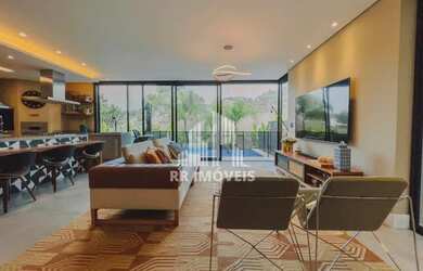 Imagem: A casa em condomínio possui 3 Dormitórios, 4 Banheiros, 4