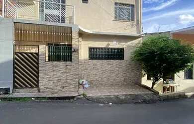 Imagem: A casa possui 2 Dormitórios, 1 Banheiro, 80m² de Área e