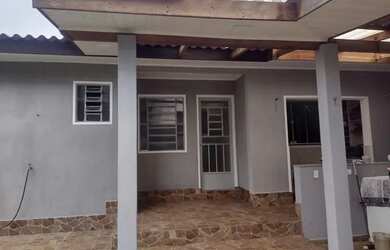 Imagem: A casa possui 2 Dormitórios, 1 Banheiro e 65m² de Área e