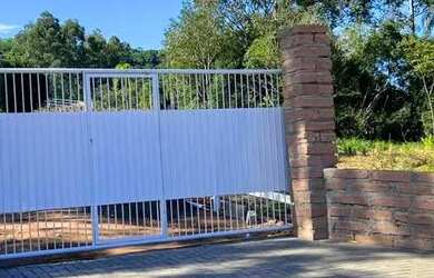 Imagem: A fazenda possui 1400m² de Área e está localizado em Nova