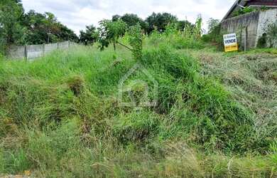 Imagem: O terreno possui 420m² de Área e está localizado em Olarias