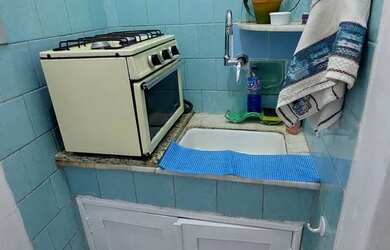 Imagem: O apartamento possui 1 Dormitório, Imóvel mobiliado e está