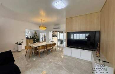 Imagem: A casa em condomínio para alugar possui 4 Dormitórios, 2 Banheiros