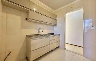 Imagem 4: Apartamento à venda em Maringá, Vila Marumby, com 3 quartos, com 69.58...