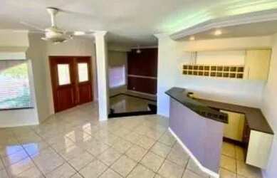 Imagem 3: Casa com 3 dormitórios à venda por R$ 700.000,00 - Jardim Jequitibá - Marília/SP