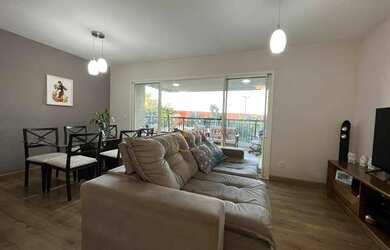 Imagem: O apartamento possui 3 Dormitórios, 2 Banheiros, 2 Vagas na