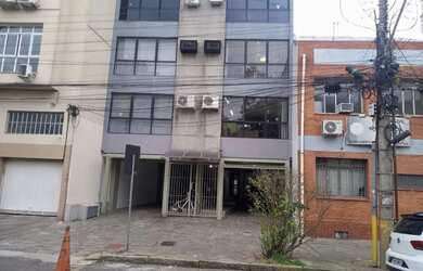 Imagem: O depósito possui 38m² de Área e está localizado em Santana