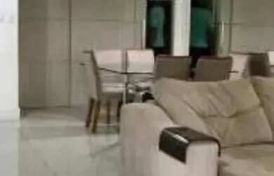 Imagem: O apartamento possui 3 Dormitórios, 4 Banheiros, 2 Vagas na