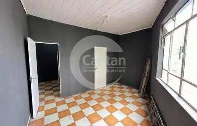 Imagem: O depósito possui 37m² de Área e está localizado em Vila