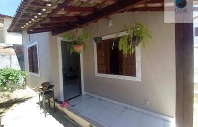 Imagem: A casa possui 2 Dormitórios, 1 Banheiro, 3 Vagas na garagem