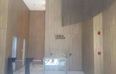 Imagem 8: Sala Comercial para Venda por R$ 1.850.000 ou aluguel por R$ 8.500/mês...