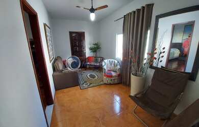 Imagem 1: Casa em localização privilegiada, no bairro de vocação natural ao...