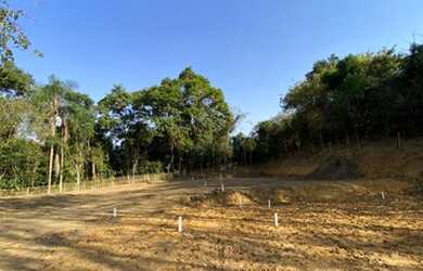 Imagem: A casa em condomínio possui 2 Dormitórios, 3 Banheiros, 2