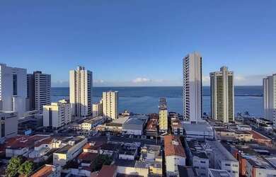 Imagem: O apartamento possui 3 Dormitórios, 3 Banheiros, 2 Vagas na