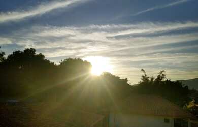 Imagem: A casa em condomínio possui 3 Dormitórios, 3 Banheiros, 1